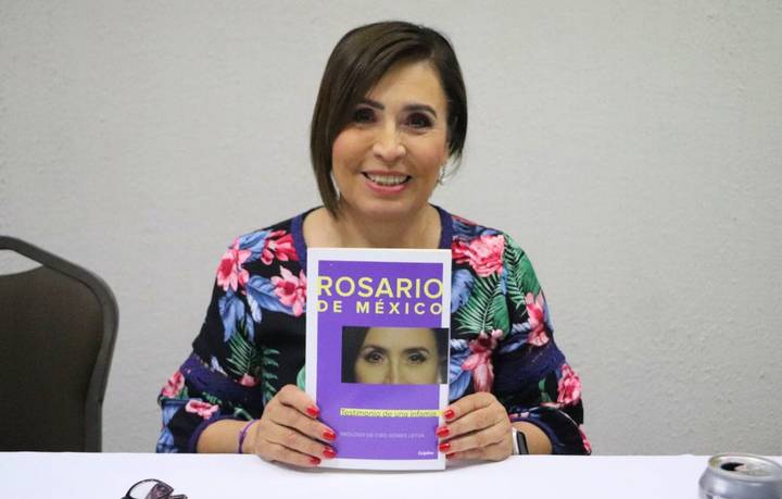 Rosario Robles llega a Hermosillo; presenta libro sobre cómo vivió su encarcelamiento