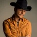 Christian Nodal abrirá una preparatoria en Sonora