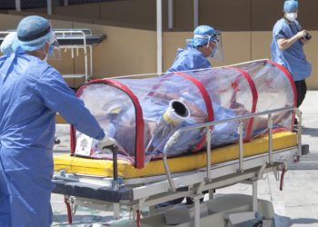 “Es un pasquín inmundo, se hizo para perjudicarnos”: AMLO se lanza contra informe de la Comisión Independiente del COVID-19