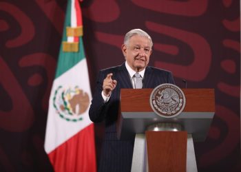 Confía AMLO dejar al 100% sistema de salud