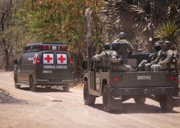 Deja explosión en narcolaboratorio a 7 militares lesionados