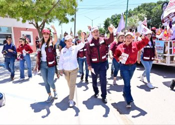 Bahía de Kino tendrá su carretera de cuatro caminos, además un proyecto de impulso al comercio para detonar el turismo: María Dolores del Río.