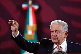 “El que ríe al último, ríe mejor”: AMLO insiste en que México tendrá el mejor sistema de salud del mundo