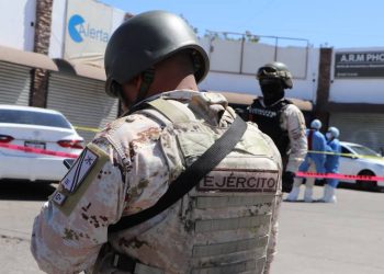 Asesinan a un hombre en “smoke shop” al norte de Hermosillo