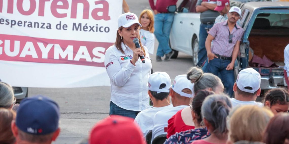 Continúa la candidata a la presidencia municipal la doctora Karla Córdova González visitando las colonias de Guaymas.