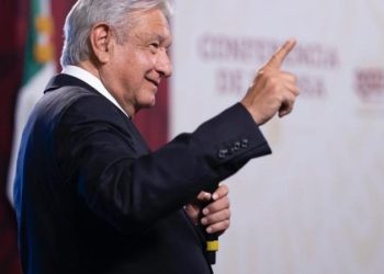 Si Sheinbaum me pide que yo ayude en algo, ayudo, la Patria es primero: López Obrador