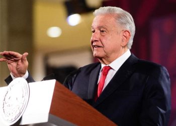 Se reúne AMLO con Sheinbaum y gobernadores morenistas