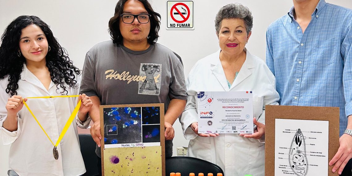 Alumnos de Unison ganan oro en certamen iberoamericano con trabajo sobre vacuna contra esquizofrenia