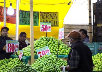 Inflación repunta menos de lo previsto en mayo, a 4.69%