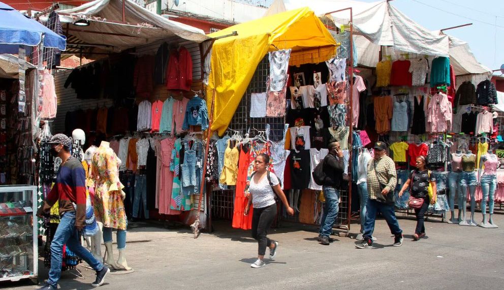 Crece informalidad en 61 municipios del País