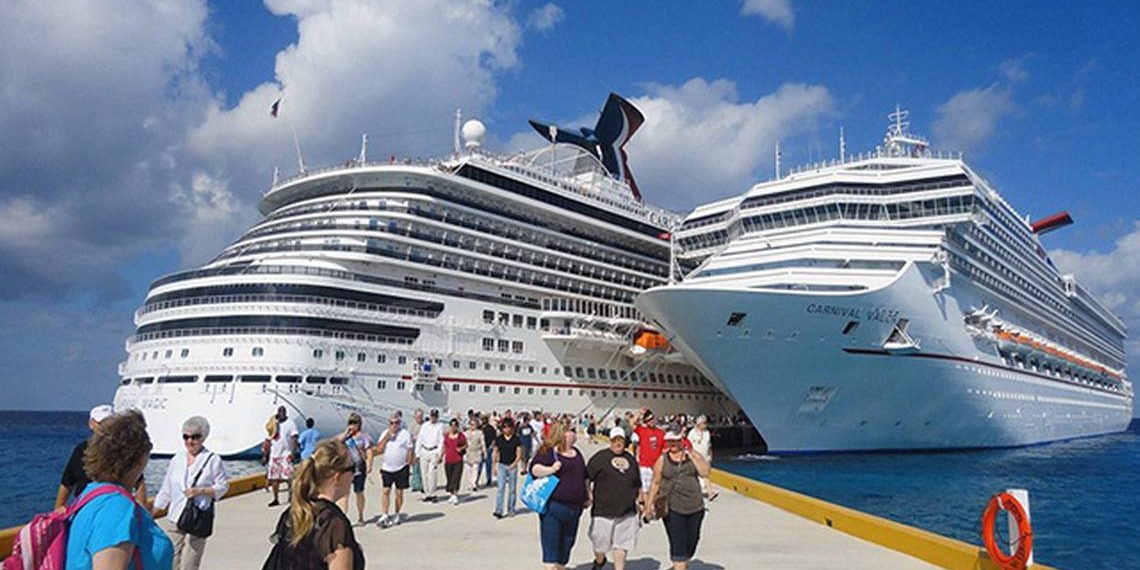 México recibe a 3.8 millones de turistas en barco en primer cuatrimestre