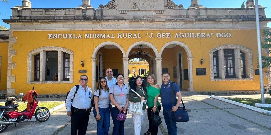 Participan normalistas sonorenses en Encuentro Nacional de Clubes de Lectura de Normales