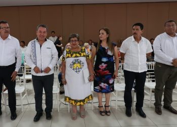 Analizan docentes sonorenses y SEP desafíos de la política educativa nacional