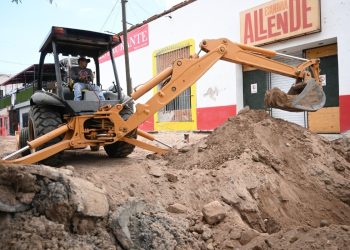 Suma Gobierno de Sonora rehabilitación de la calle Hoeffer al proyecto de modernización del Centro Histórico de Hermosillo