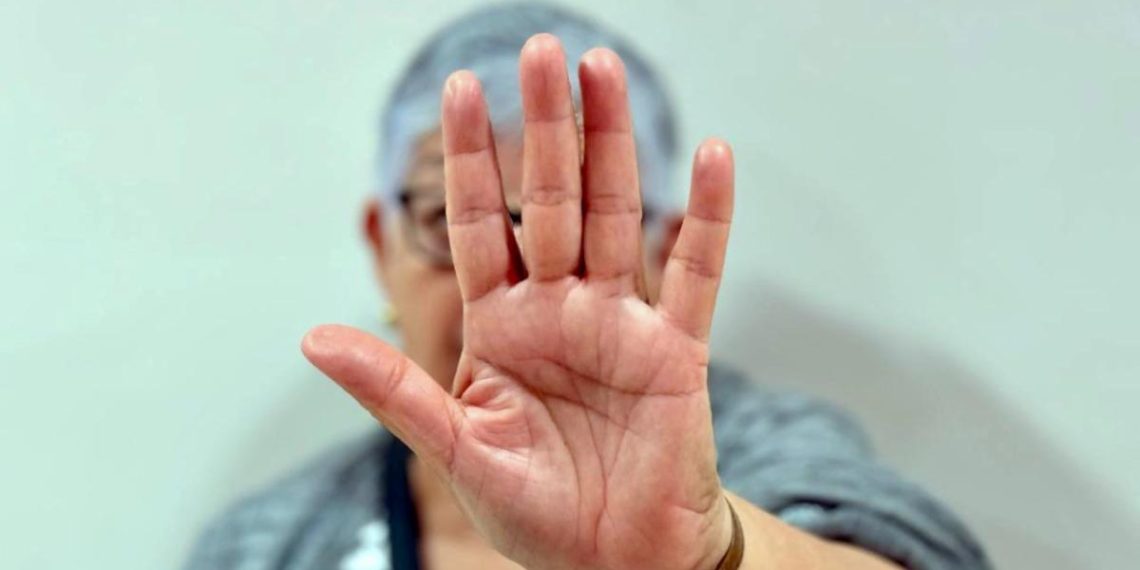 Llama Isssteson a prevenir abuso en contra de personas adultas mayores