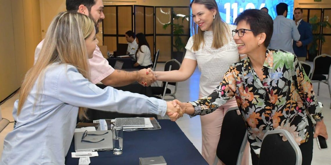 Realizan con éxito Hermosillo Conecta dirigido al ramo automotriz