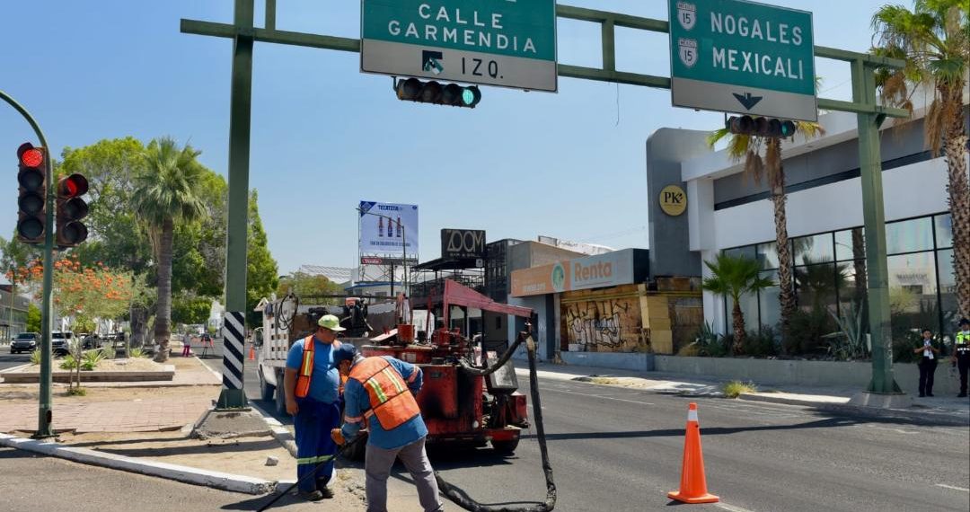 Aplica Ayuntamiento de Hermosillo mantenimiento a vialidades principales