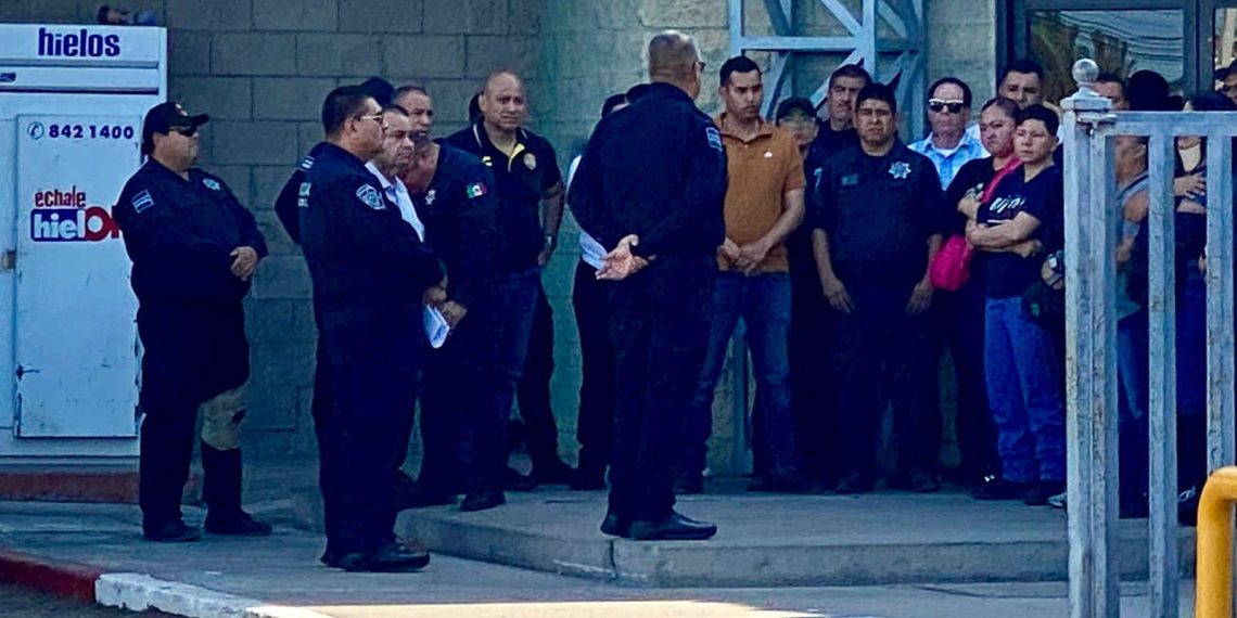 Quedan suspendidos más de 200 policías municipales en SLRC