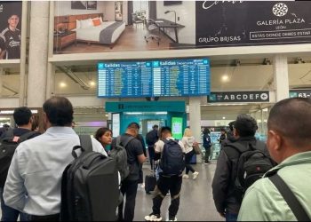 Caos en transporte aéreo global por apagón cibernético