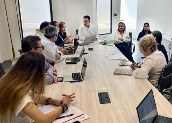 Encabeza Toño Astiazarán reunión de avances del proceso entrega- recepción de dependencias del gobierno municipal