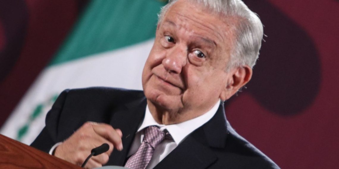 Tres sentencias más contra AMLO por intervenir en comicios