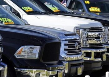 Temen que legalicen a más autos ‘chocolate’ en México