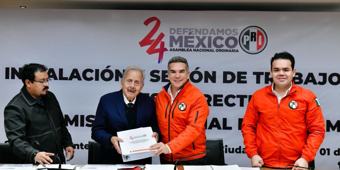 Tomó protesta Alejandro Moreno a la Comisión Nacional de Dictámen de la 24 Asamblea del PRI
