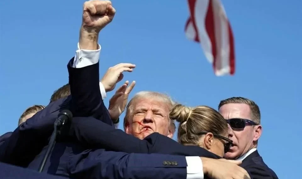 Trump a salvo, después de incidente en mitin en Pensilvania