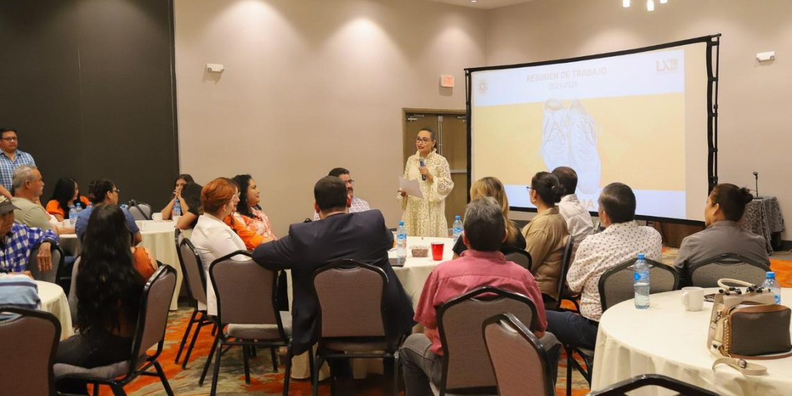 Presenta Natalia Rivera Grijalva III Informe de Trabajo Legislativo en SLRC