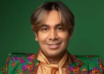 Ricardo Peralta se queda sin agencia que lo represente