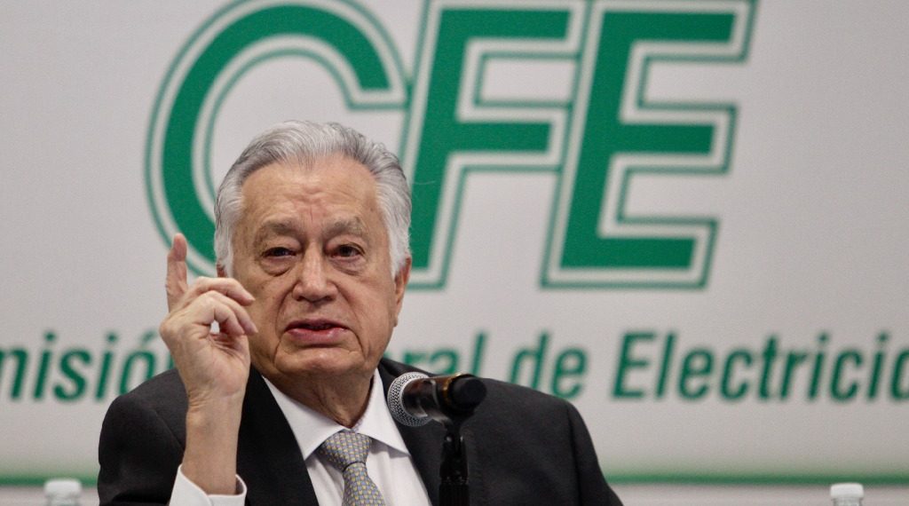 Eleva familia de Bartlett riqueza en 675 mdp