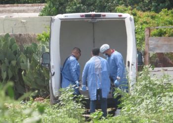 Hallan cadáver en maleta en Cajeme