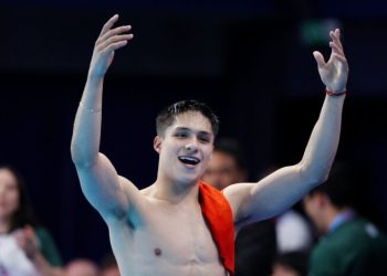 ¡Osmar Olvera gana Bronce en trampolín individual!