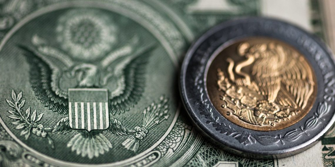 Peso supera la barrera de 20 unidades por dólar