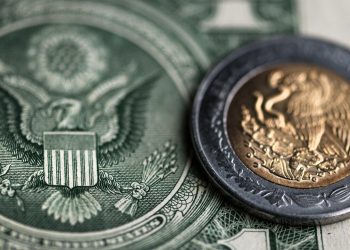 Peso supera la barrera de 20 unidades por dólar