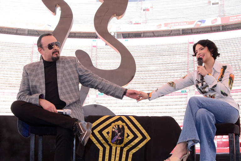 Pepe Aguilar le lanza una indirecta a Christian Nodal en su nuevo sencillo