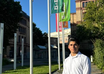 Alumno de Unison termina licenciatura en Alemania; recibe Beca de Excelencia para posgrado