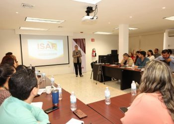 Capacita Isssteson a personal y refuerza conocimientos en beneficio de los derechohabientes 