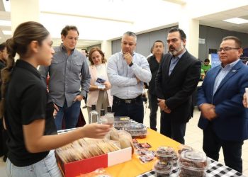 Organizan SEC y Secretaría de Economía Expo Pymes Universitaria 2024