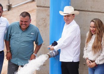 Lleva Gobernador Durazo agua a comunidades que nunca habían tenido acceso