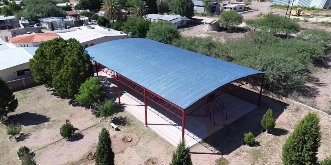 Invierte Gobierno de Sonora más de 10 MDP en obras y transporte escolar en Bacerac