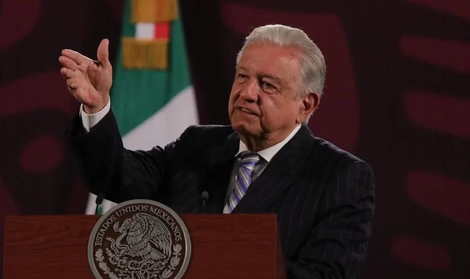 Plantea AMLO elección directa de síndicos y regidores