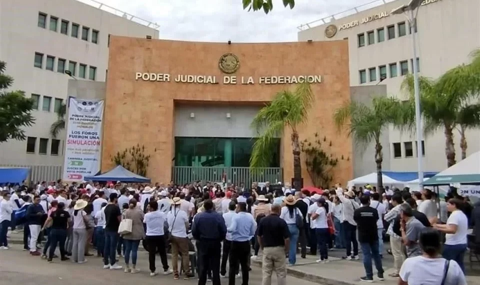 Mantienen paro judicial hasta el 2 de octubre