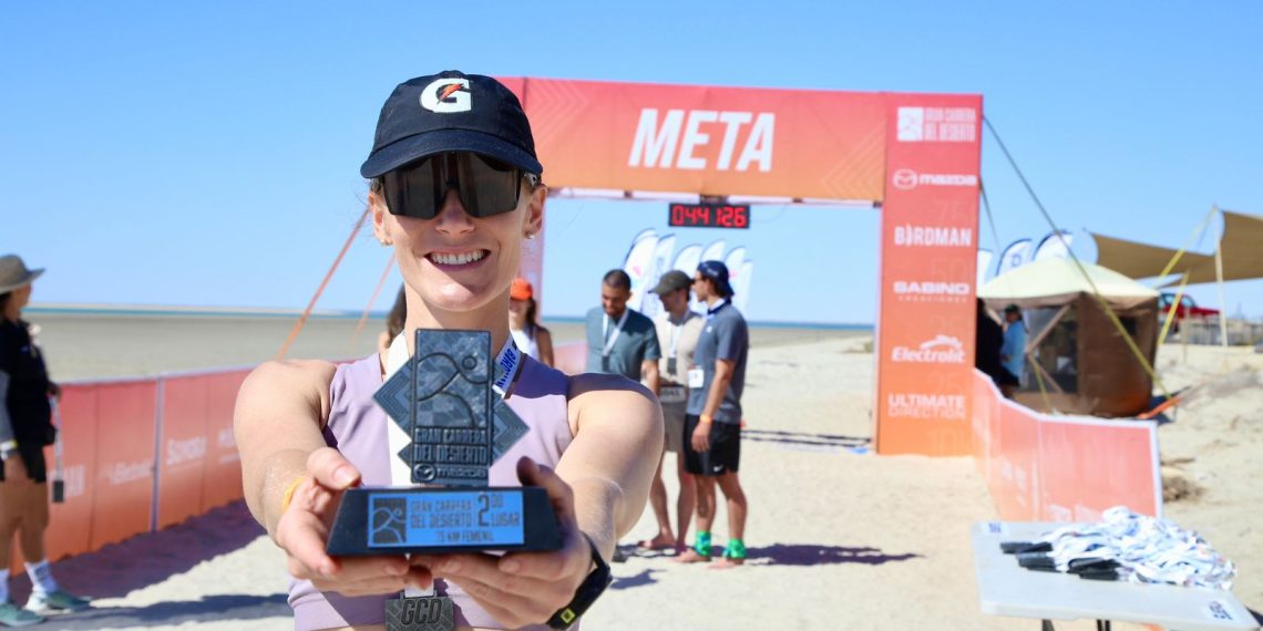 Agradecen corredores de la Gran Carrera del Desierto al gobernador Durazo por impulsar el deporte