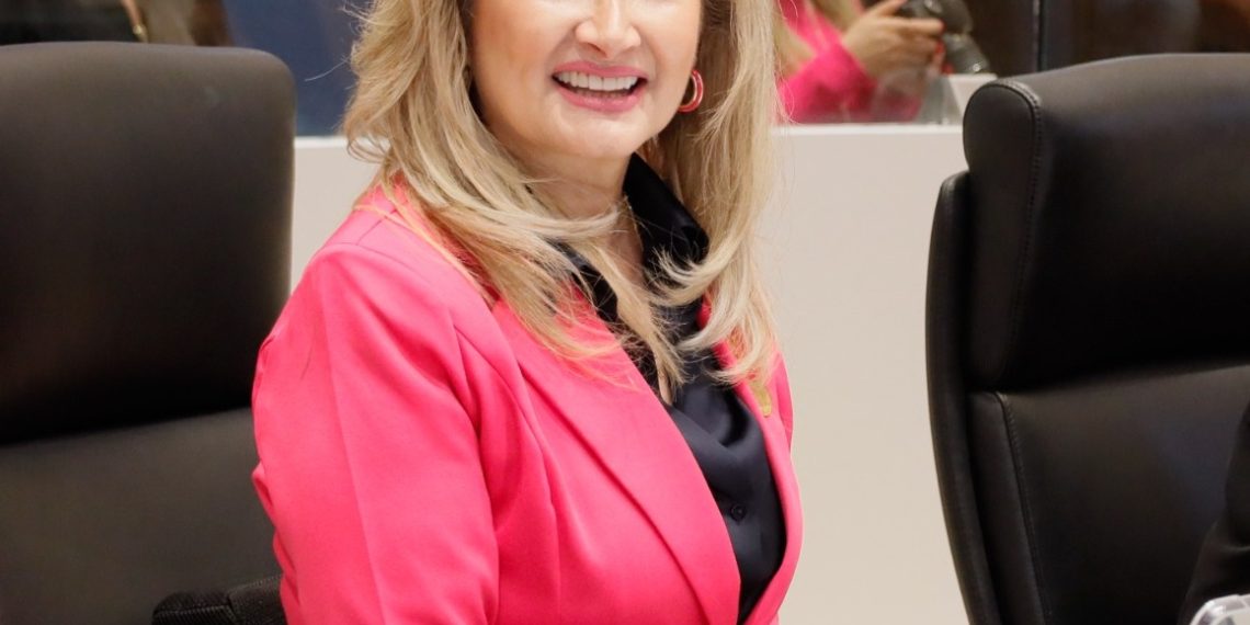 En el mes de la sensibilización sobre el cáncer de mama, diputada Ely Sallard se pronuncia a favor de la detección oportuna