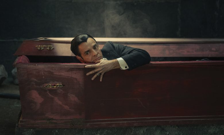 Rescata Derbez la historia de Drácula