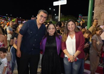 Diputado Ramón Flores, de gira por Guaymas y Empalme.