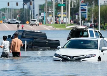 Las imágenes que deja el paso del huracán ‘Milton’ en Florida