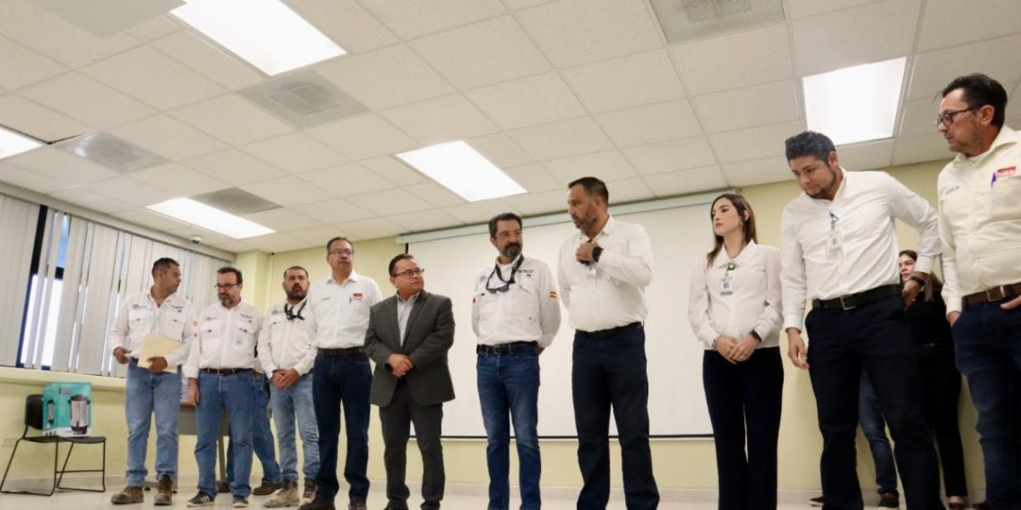 Colabora Universidad Tecnológica de SLRC en capacitación a ingenieros de CFE 