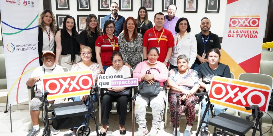 Recibe DIF Sonora donativo de aparatos ortopédicos de cadena comercial